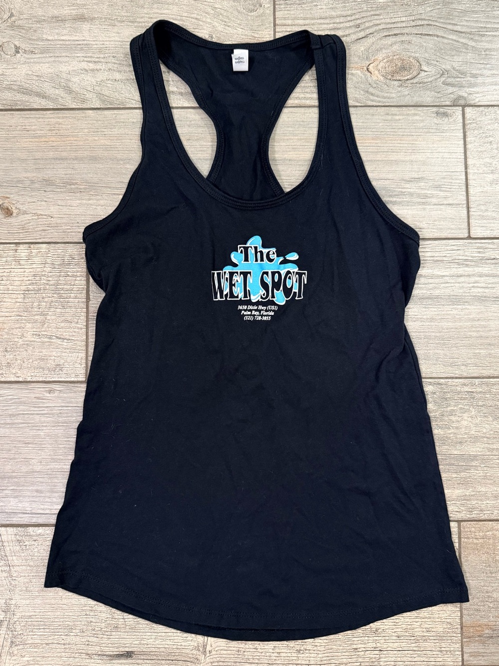 EUC The Wet Spot Graphic Tank Top